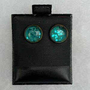 Sparkling Teal Stud Earrings